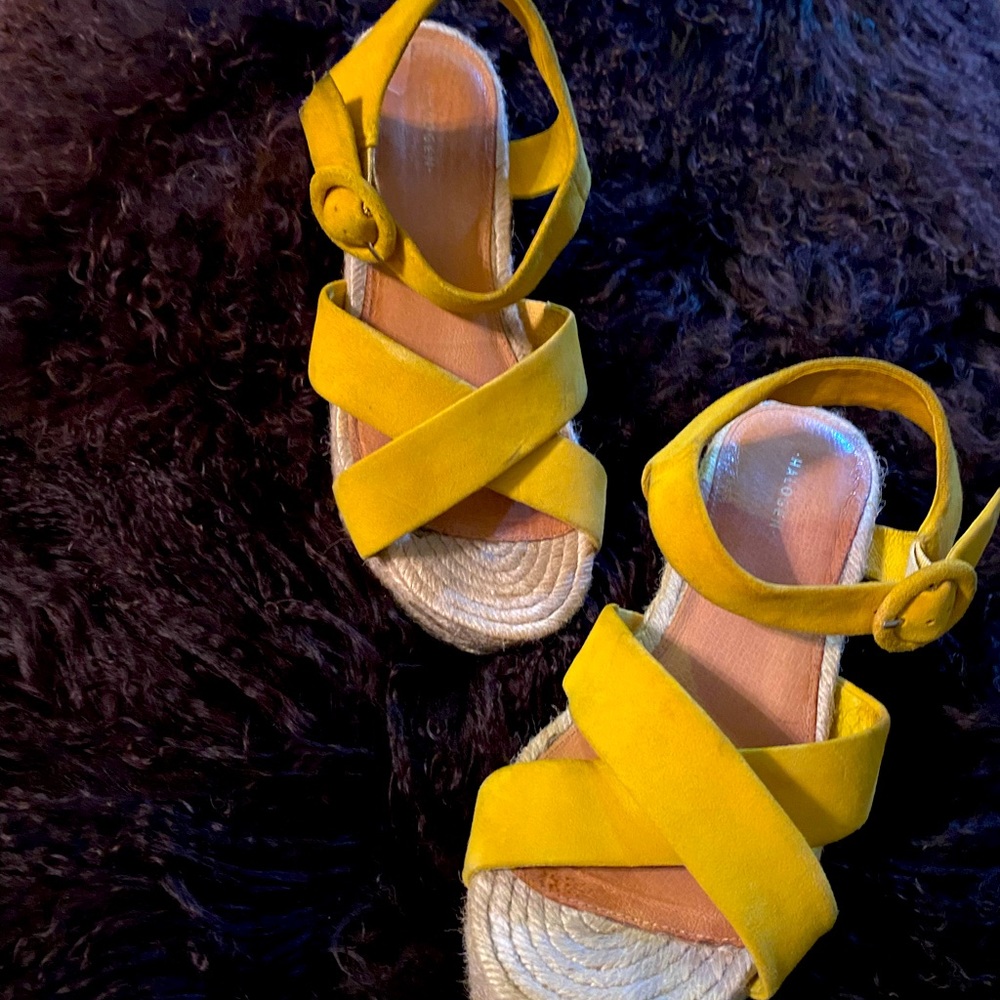 Vintage Halogen leather platform sandals